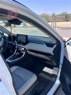 تويوتا راف 4